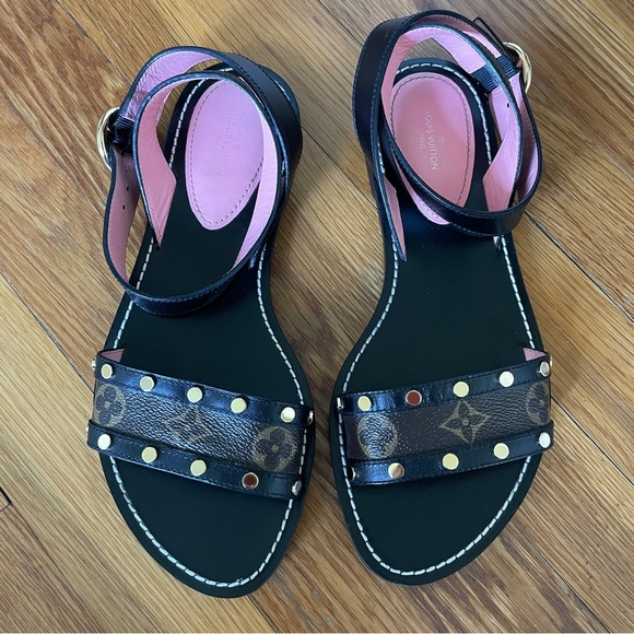 Authentic Louis Vuitton Passenger Flat Sandals - Black Size 40 - Picture 4 of 13